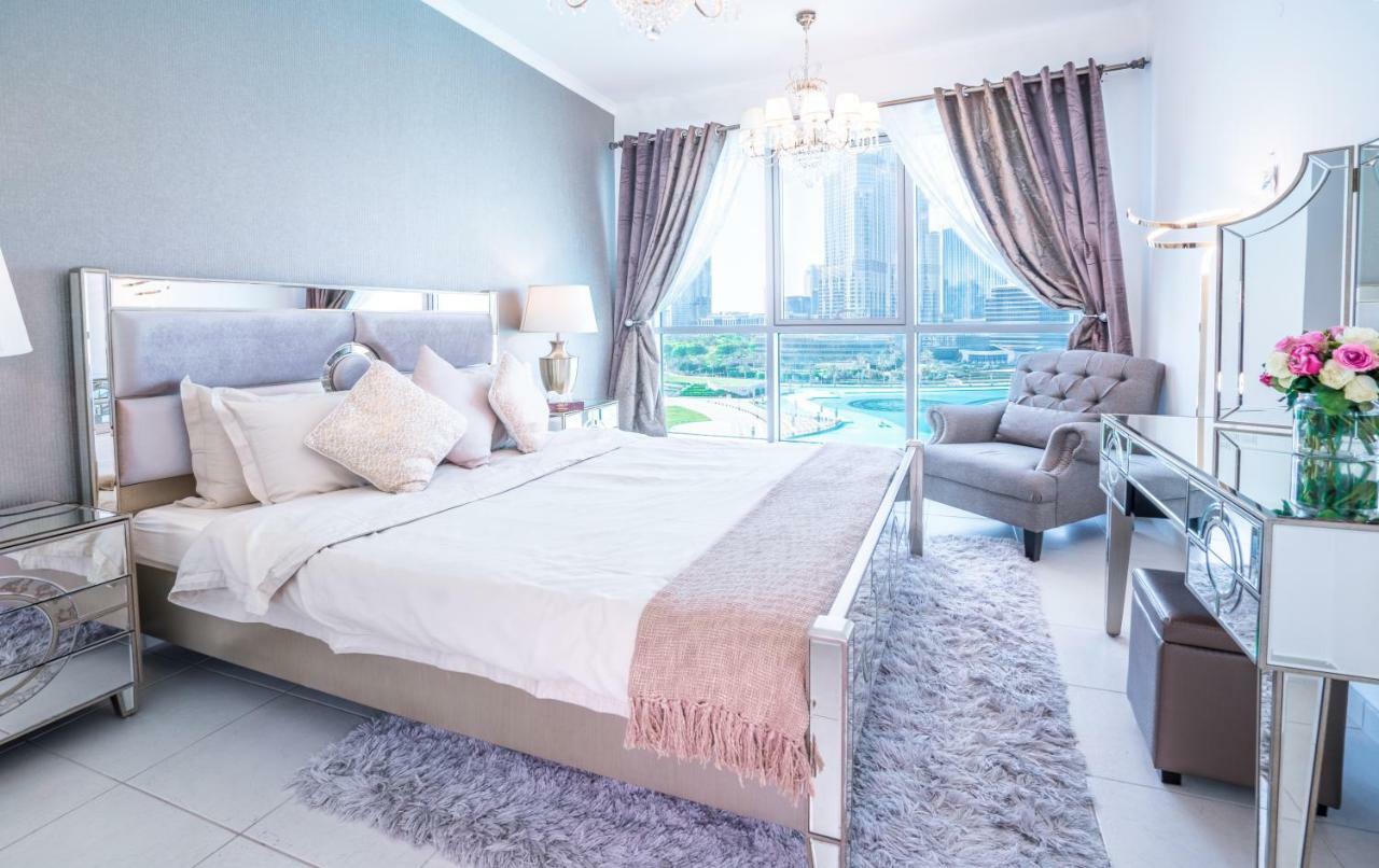 Elite Royal Apartment - Full Burj Khalifa & Fountain View - Opal - 2 Bedrooms Plus 1 Open Bedroom Without Partition ドバイ エクステリア 写真